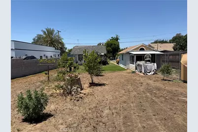 7237 Olive St, Highland, CA 92346 - Photo 19