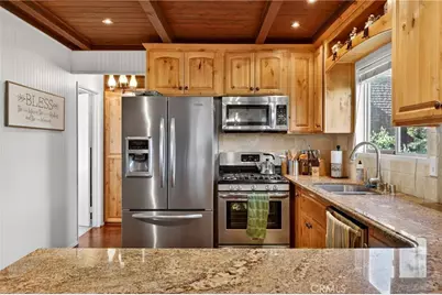 1341 Calgary Drive, Lake Arrowhead, CA 92352 - Photo 7
