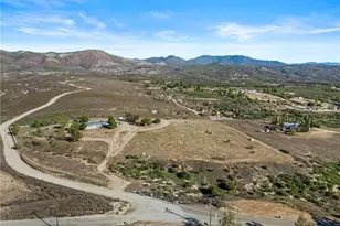 33945 Red Mountain, Hemet, CA 92544 - Photo 5
