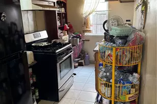 5121 E 60th St, Maywood, CA 90270 - Photo 5