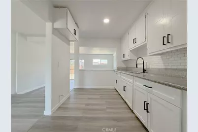 938 E 103rd Place, Los Angeles, CA 90002 - Photo 7