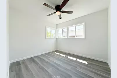938 E 103rd Place, Los Angeles, CA 90002 - Photo 25