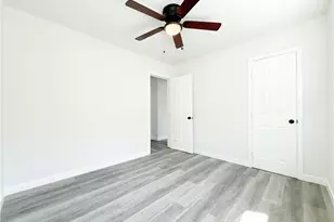 938 E 103rd Pl, Los Angeles, CA 90002 - Photo 15
