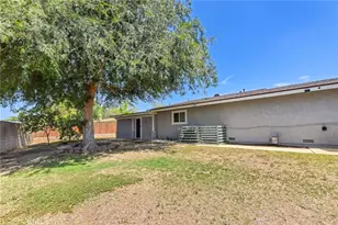 4466 Bartel, Riverside, CA 92503 - Photo 19