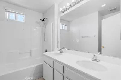 13736 Sunshine Terrace, Victorville, CA 92394 - Photo 27