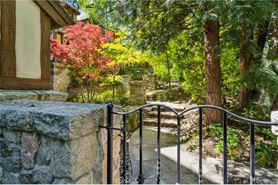 27596 High Knoll, Lake Arrowhead, CA 92352 - Photo 31