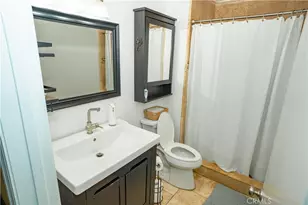 685 S Smoketree Ave, Rialto, CA 92376 - Photo 25