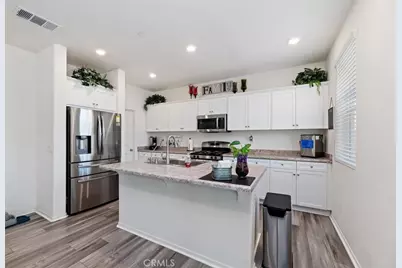17109 Gray Pine Place, San Bernardino, CA 92407 - Photo 5
