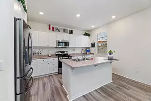 17109 Gray Pine Pl, San Bernardino, CA 92407 - Photo 11
