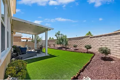 17109 Gray Pine Place, San Bernardino, CA 92407 - Photo 29