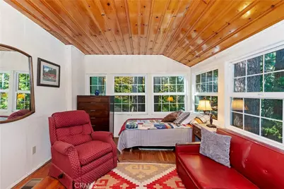 648 Crest Estates Drive, Lake Arrowhead, CA 92352 - Photo 21