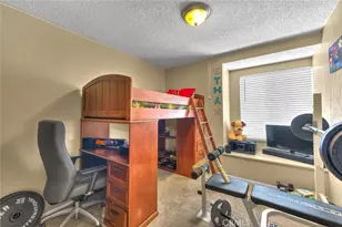 24379 Dyna Pl, Moreno Valley, CA 92551 - Photo 17