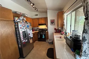 11625 Topaz, Victorville, CA 92392 - Photo 19