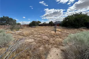 11625 Topaz, Victorville, CA 92392 - Photo 25