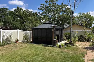 34911 Ave D, Yucaipa, CA 92399 - Photo 9