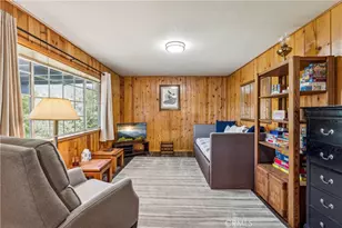 24526 Horst Dr, Crestline, CA 92325 - Photo 19