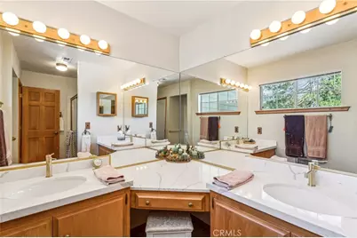 24526 Horst Drive, Crestline, CA 92325 - Photo 11