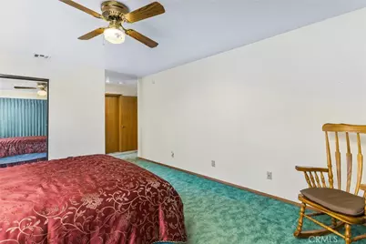 13675 Spring Valley Parkway, Victorville, CA 92395 - Photo 17