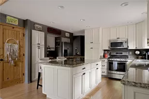 366 Rainier Rd, Lake Arrowhead, CA 92352 - Photo 5