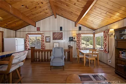 621 E Shakespeare Lane, Big Bear City, CA 92314 - Photo 13
