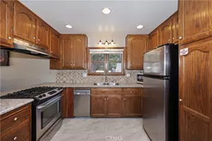 858 Club View Dr, Big Bear Lake, CA 92315 - Photo 15