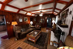 25027 Moon, Crestline, CA 92325 - Photo 3