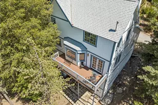 975 Teakwood Dr, Lake Arrowhead, CA 92352 - Photo 33