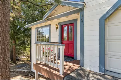 975 Teakwood Drive, Lake Arrowhead, CA 92352 - Photo 3