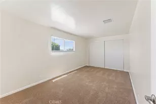 17455 Marygold Ave, Bloomington, CA 92316 - Photo 7