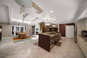 7455 Jola Dr, Riverside, CA 92506 - Photo 9