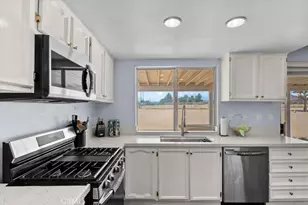 18047 Yucca St, Hesperia, CA 92345 - Photo 11