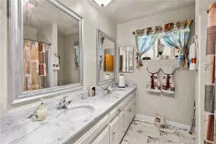 301 E Buckthorn St, Inglewood, CA 90301 - Photo 25