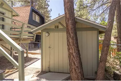 629 Sugarloaf Boulevard, Big Bear City, CA 92314 - Photo 19