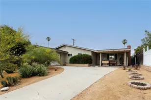 25 Dale Ln, Redlands, CA 92373 - Photo 1