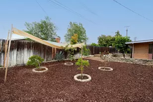 25 Dale Ln, Redlands, CA 92373 - Photo 19