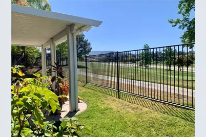 34209 Sherwood, Yucaipa, CA 92399 - Photo 25
