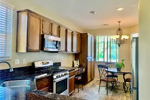 34209 Sherwood, Yucaipa, CA 92399 - Photo 3