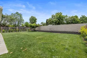 7465 Palo Verde Ave, Fontana, CA 92336 - Photo 19