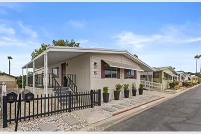 9391 California Ave #13, Riverside, CA 92503 - Photo 3