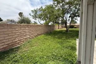 611 N Driftwood, Rialto, CA 92376 - Photo 29