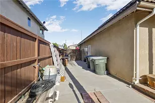 3601 Crevice Way, Perris, CA 92570 - Photo 33