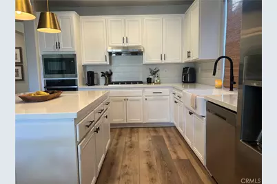 24392 Calle Estancia, Murrieta, CA 92562 - Photo 9
