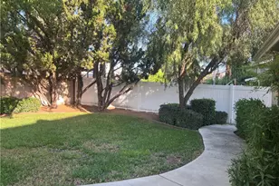 24392 Calle Estancia, Murrieta, CA 92562 - Photo 21