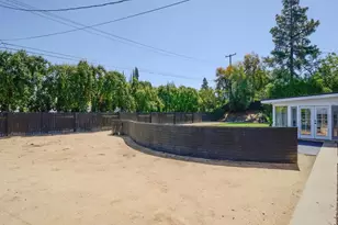 405 Marcia St, Redlands, CA 92373 - Photo 17