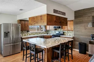 13740 Hidden Valley Rd, Victorville, CA 92395 - Photo 7
