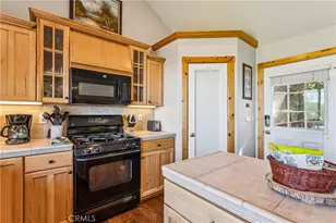 1232 Aleutian Dr, Lake Arrowhead, CA 92352 - Photo 15