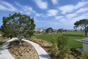 230 Briar Moon, Irvine, CA 92618 - Photo 17