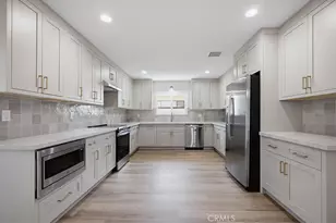 109 E Francis St, Corona, CA 92879 - Photo 9