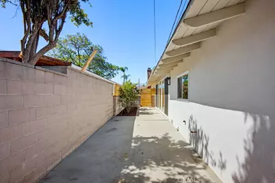 109 E Francis Street, Corona, CA 92879 - Photo 33
