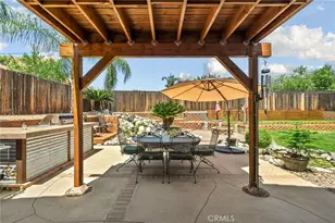 12884 Bordeaux Ct, Moreno Valley, CA 92555 - Photo 35